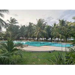 High Park Hotel (Нилавели, Шри-Ланка)