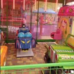 Аттракцион-качалка "Batman Car" (Россия, Мытищи)