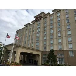 Отель Hampton Inn & Suites by Hilton 3* (Канада, Торонто)