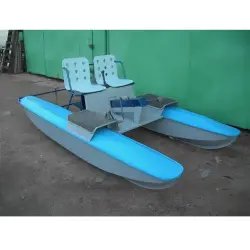 Катамаран Янтарь
