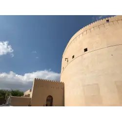 Форт Низва (Оман)